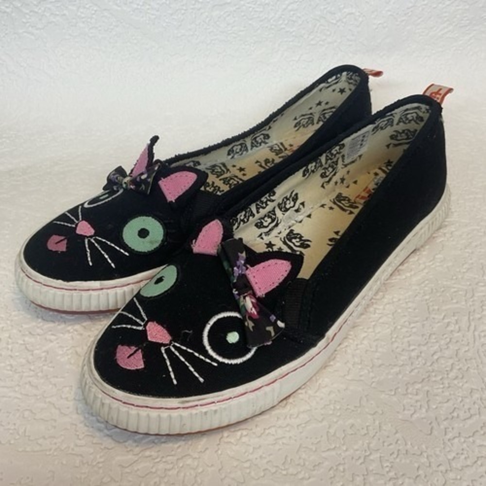 Tigerbear Republik Cat Embroidered Slip On Flat Canvas Sneaker Women 9.5 China